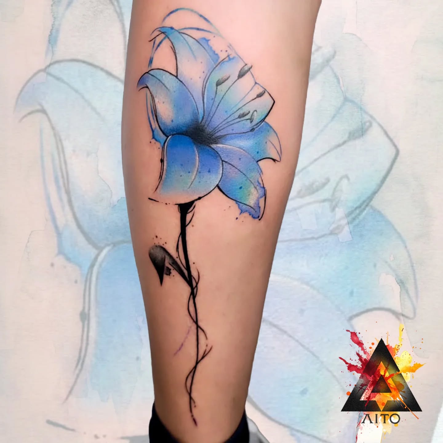 Petite fleur de lys bleue !